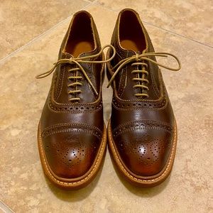 Allen Edmonds Strandmoks - 9.5B - New, Never Worn